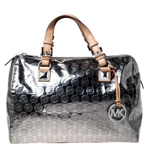 michael michael kors bade-zehentrenner metallic silver|michael kors handbags silver.